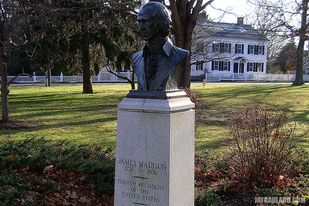 Statue of James Madison