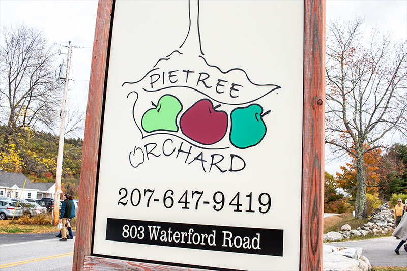 Pietree Orchard Sign