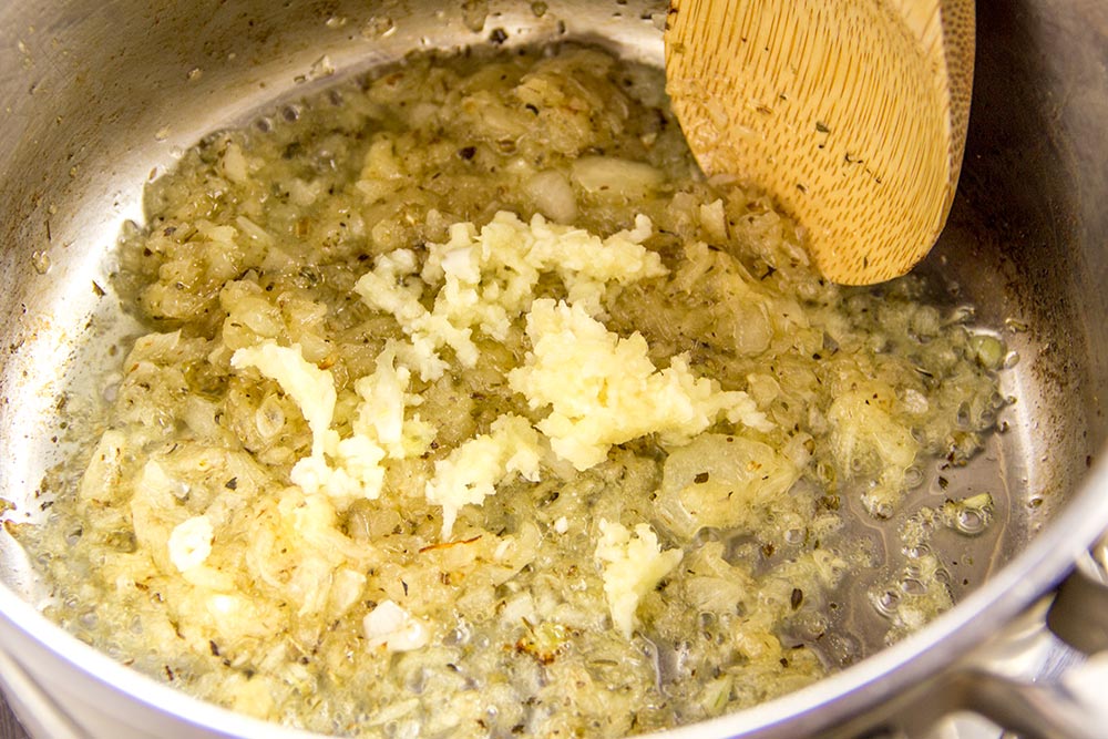 Cooking Crushed Garlic