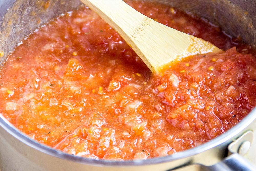 Making Tomato Sauce