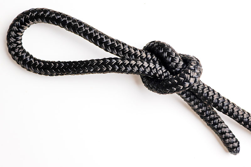 Overhand Knot with Drawloop