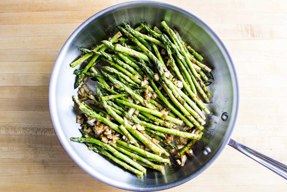 Cooking Asparagus in All-Clad Stainless Steel Skillet Pan