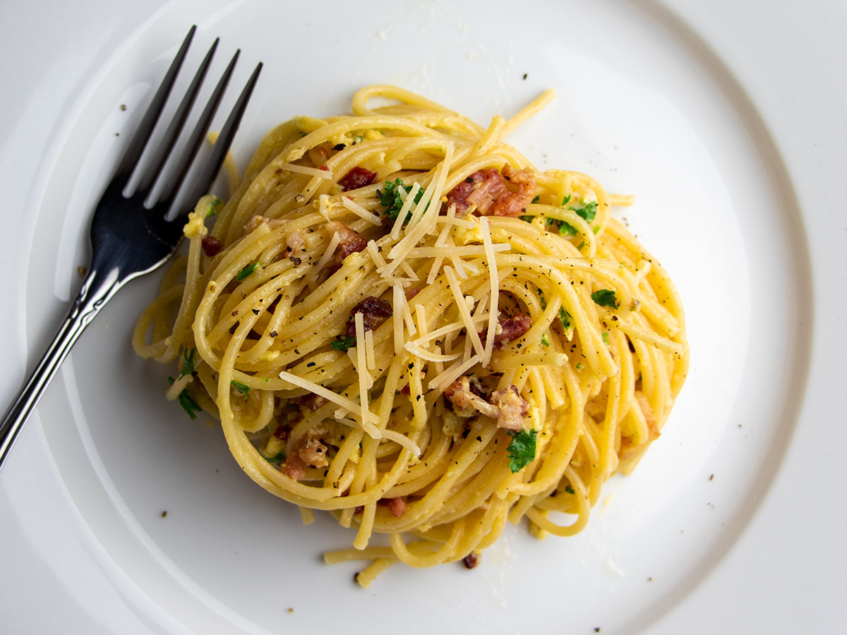 Spaghetti Carbonara with Bacon & Parmesan Cheese